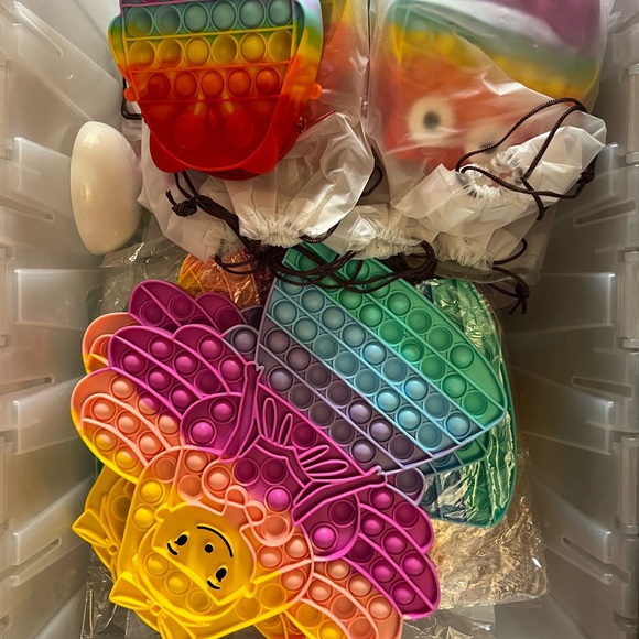pop it’s fidget toys - Picture 7 of 7